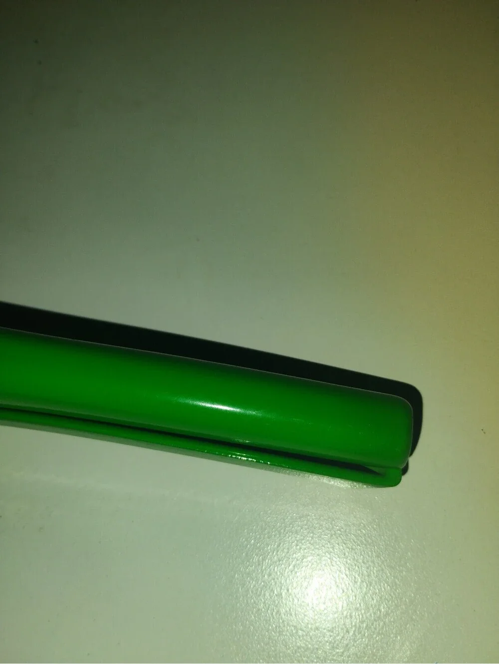 Green Plastic Citrus Juicer Squeezer Handheld